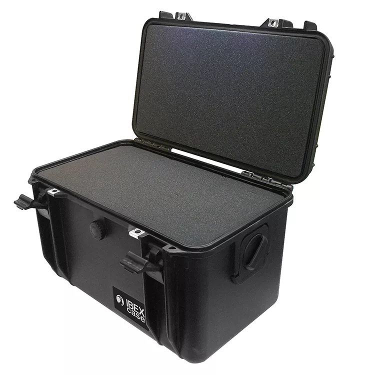 IC-1560BK - Protective Case 1560 with foam, 16.9 x 11.1 x 10.8", Black