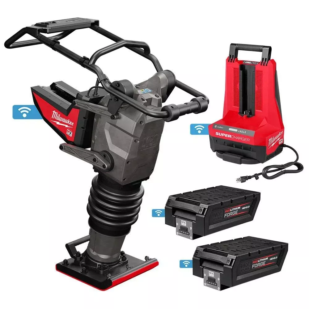 Milwaukee MXF270-2HD MX FUEL 70kg Rammer Kit