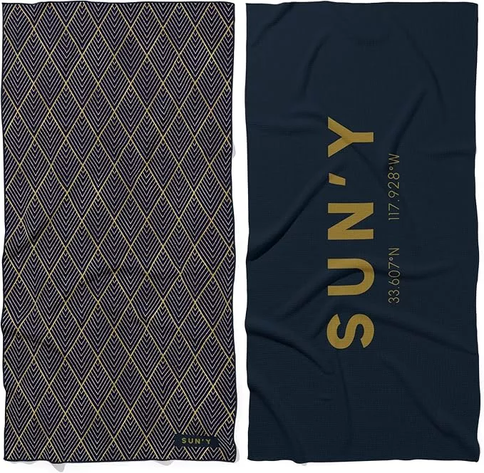 SUN'Y Waffle Microfiber Beach Towel – Sand Free, Quick Dry, Ultra Absorbent, Lightweight & Compact Travel Towel with Carry Bag - Large (63” x 31.5”), Laguna